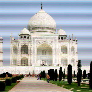 То же изображение до и после применения фильтра Видео